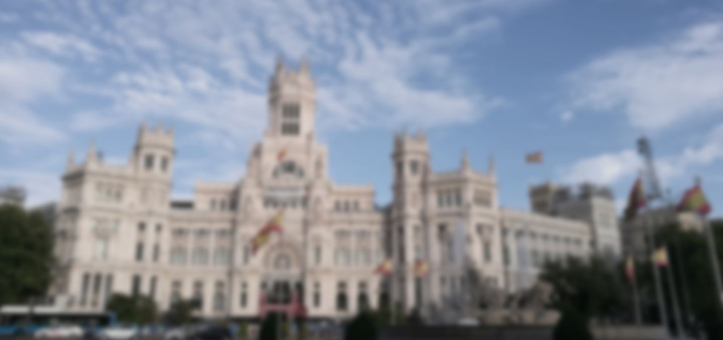 Fondo diseñado para la sección de contacto de universidades en España